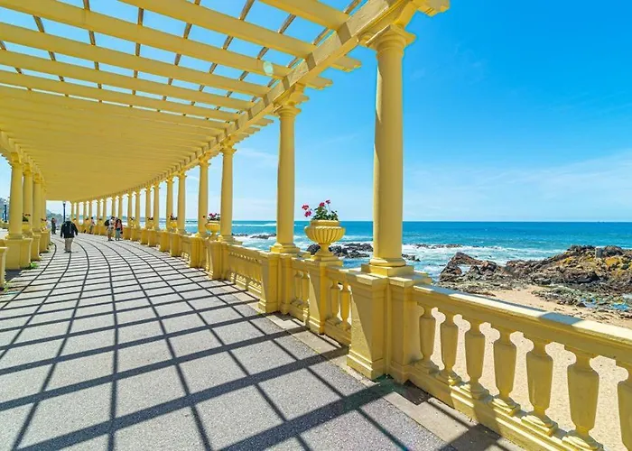 Luxury In The Art District By Innkeeper شقة بورتو