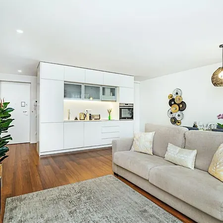 Luxury In The Art District By Innkeeper Apartmán