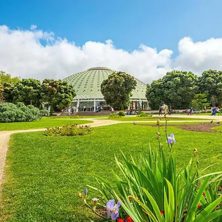 Апартаменты Luxury In The Art District By Innkeeper