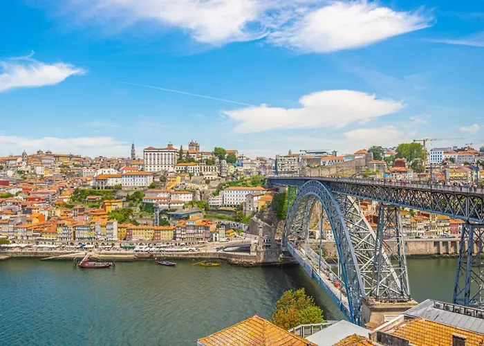 Luxury In The Art District By Innkeeper * Oporto